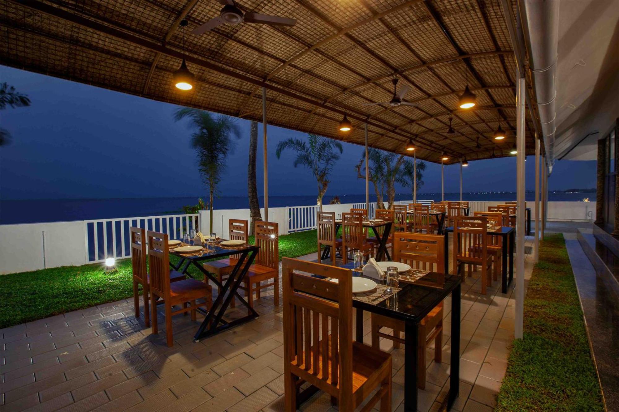 Vembanad Village Backwater Resort Alappuzha Екстериор снимка